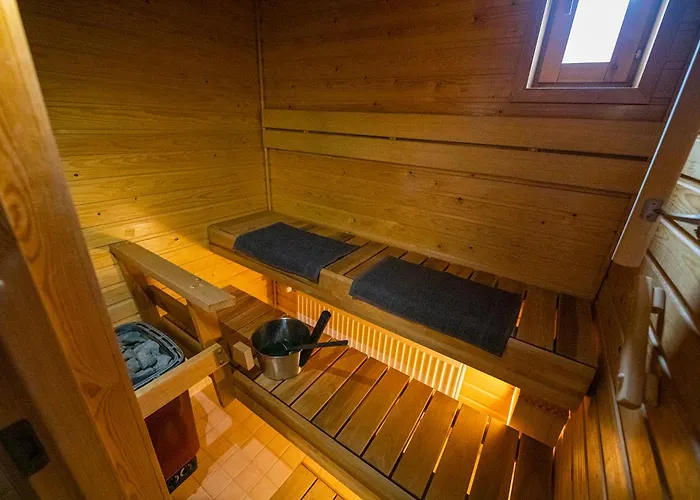 Taika The Arctic Gem With Sauna, Glazed Balcony & Free Parking